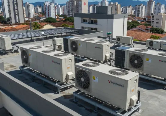 Instalação de sistema VRF em área técnica